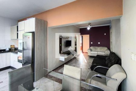 Sala de casa à venda com 4 quartos, 300m² em Cidade Santos Dumont, Jundiaí