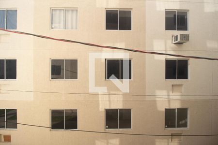 Vista da Sala de apartamento para alugar com 2 quartos, 45m² em Guaratiba, Rio de Janeiro