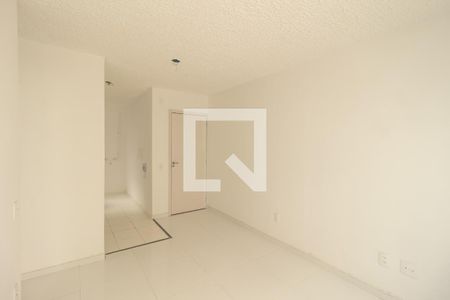 Sala de apartamento para alugar com 2 quartos, 45m² em Guaratiba, Rio de Janeiro