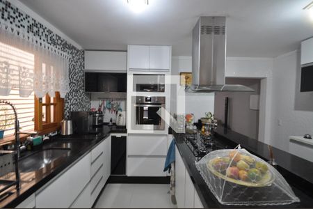 Cozinha de casa à venda com 3 quartos, 150m² em Vila Constança, São Paulo
