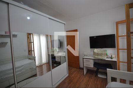 Suíte 2 de casa à venda com 3 quartos, 150m² em Vila Constança, São Paulo