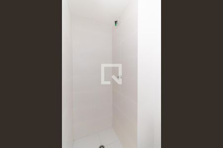 Banheiro de apartamento para alugar com 2 quartos, 45m² em Colônia (zona Leste), São Paulo