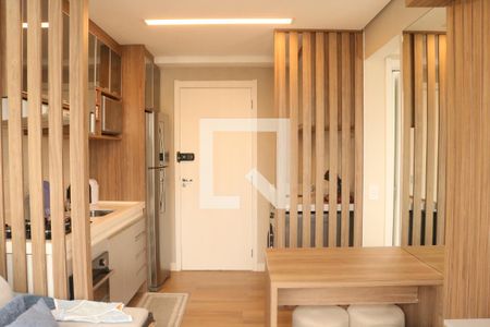 Sala e Cozinha Integrada de apartamento à venda com 2 quartos, 38m² em  Barra Funda, São Paulo