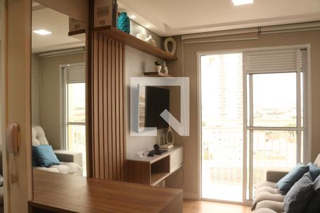 Sala e Cozinha Integrada de apartamento à venda com 2 quartos, 38m² em  Barra Funda, São Paulo