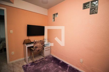 Sala de apartamento à venda com 1 quarto, 38m² em Petrópolis, Porto Alegre