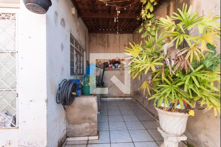Quintal de casa à venda com 2 quartos, 250m² em Jardim Garcia, Campinas