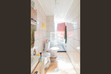 Banheiro de apartamento à venda com 1 quarto, 53m² em Santa Tereza, Porto Alegre