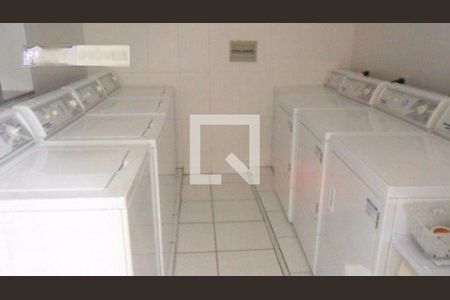 Apartamento à venda com 2 quartos, 80m² em Brooklin, São Paulo