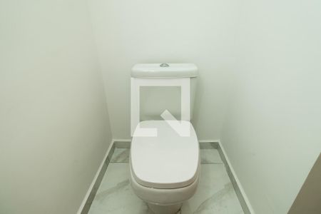 Lavabo de casa à venda com 3 quartos, 90m² em Vila Ivone, São Paulo