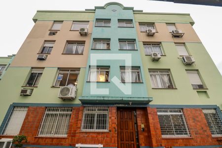 Fachada de apartamento à venda com 2 quartos, 60m² em Sarandi, Porto Alegre