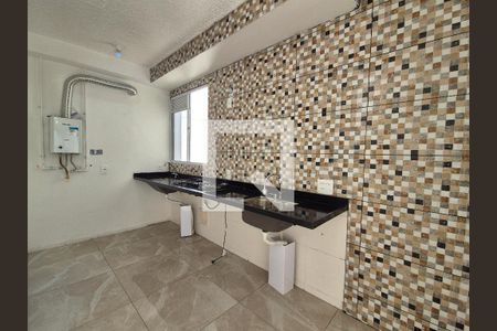 Cozinha de apartamento à venda com 2 quartos, 42m² em Vargem Pequena, Rio de Janeiro