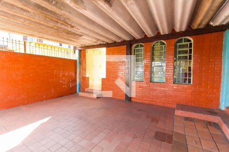 Garagem de casa à venda com 3 quartos, 162m² em Parque Sonia, São Paulo