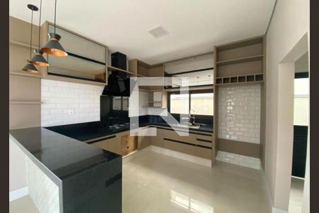 Foto 01 de casa de condomínio à venda com 4 quartos, 282m² em Swiss Park, Campinas