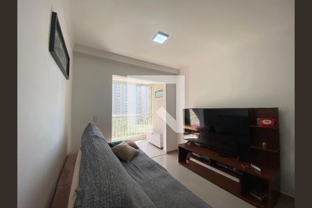 Sala de apartamento à venda com 3 quartos, 77m² em Jardim Flor da Montanha, Guarulhos
