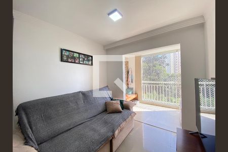 Sala de apartamento à venda com 3 quartos, 77m² em Jardim Flor da Montanha, Guarulhos