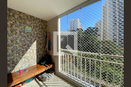 Sacada Sala de apartamento à venda com 3 quartos, 77m² em Jardim Flor da Montanha, Guarulhos