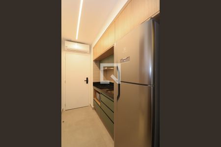 Cozinha de kitnet/studio à venda com 1 quarto, 24m² em Pinheiros, São Paulo