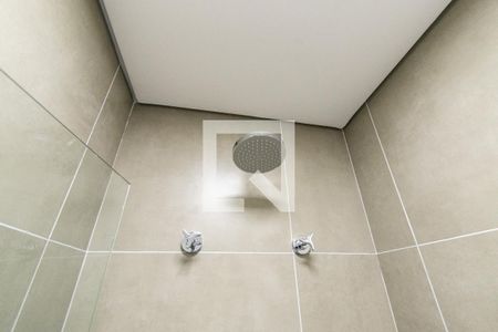 Banheiro de kitnet/studio à venda com 1 quarto, 19m² em Liberdade, São Paulo