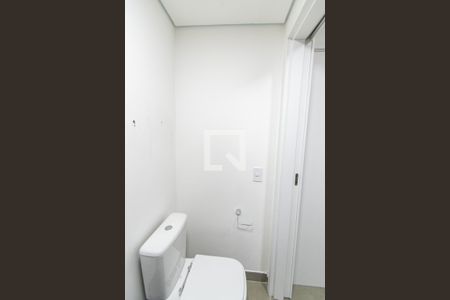 Banheiro de kitnet/studio à venda com 1 quarto, 19m² em Liberdade, São Paulo