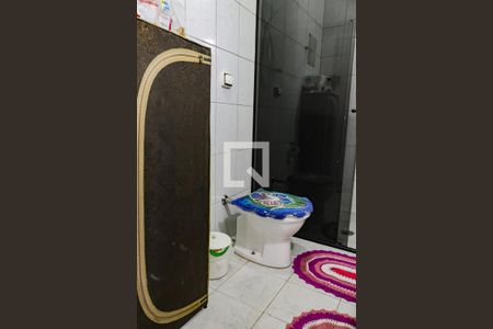 Banheiro da Suíte de casa para alugar com 1 quarto, 273m² em Jardim Isis, Cotia