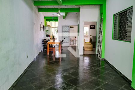 Quintal - Varanda de casa para alugar com 1 quarto, 273m² em Jardim Isis, Cotia