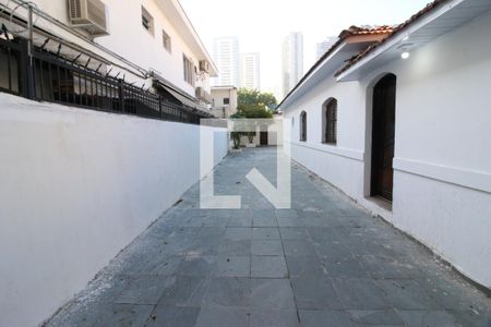 Garagem de casa à venda com 2 quartos, 300m² em Centro, Osasco