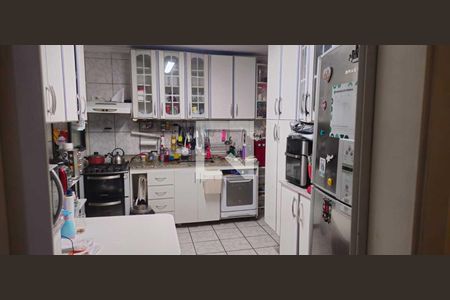 Cozinha de apartamento para alugar com 3 quartos, 97m² em Lapa, São Paulo