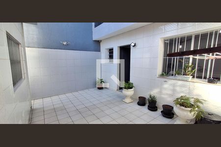 Quintal de casa à venda com 4 quartos, 285m² em Cerâmica, São Caetano do Sul