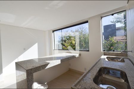  Cozinha de apartamento à venda com 3 quartos, 75m² em Renascença, Belo Horizonte