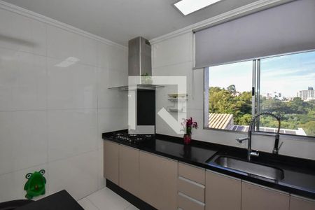 Cozinha de casa à venda com 3 quartos, 150m² em Jardim Monte Alegre, Taboão da Serra