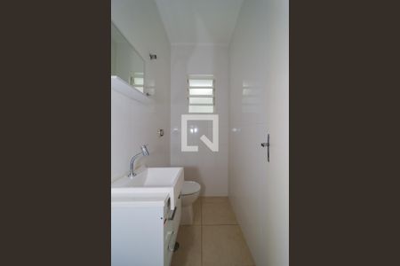 Lavabo Sala de casa à venda com 3 quartos, 154m² em Vila Morse, São Paulo