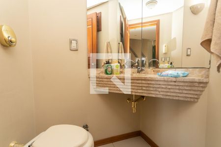 Lavabo de apartamento à venda com 3 quartos, 330m² em Jardim Lindóia, Porto Alegre