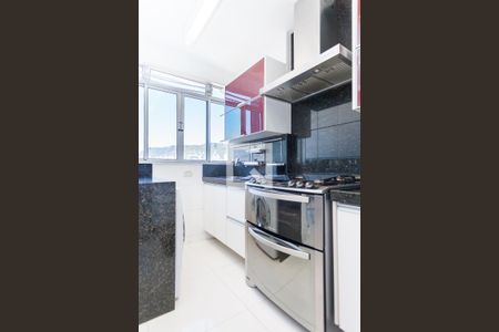 Cozinha de apartamento à venda com 2 quartos, 78m² em São Pedro, Belo Horizonte