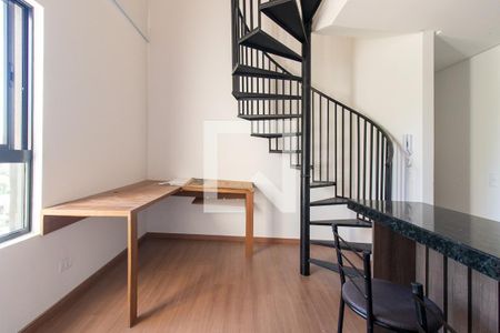 Sala/Cozinha de apartamento para alugar com 1 quarto, 36m² em Portão, Curitiba