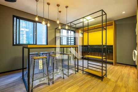 Área Comum - Lavanderia de apartamento para alugar com 1 quarto, 24m² em Pinheiros, São Paulo