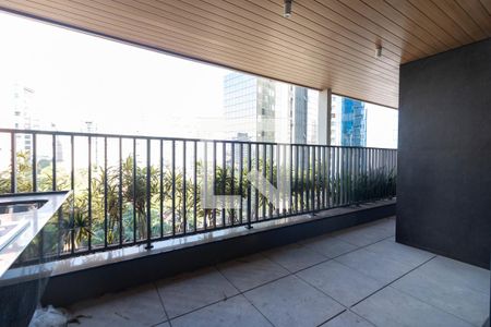 Sacada de apartamento à venda com 3 quartos, 120m² em Itaim Bibi, São Paulo