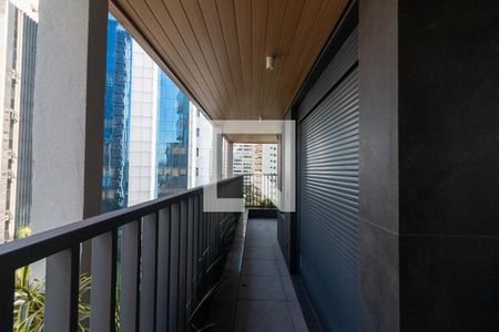 Sacada de apartamento à venda com 3 quartos, 120m² em Itaim Bibi, São Paulo