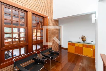Corredor de casa à venda com 4 quartos, 1000m² em São Luiz, Belo Horizonte