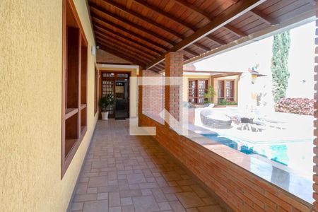 Área comum - Entrada de casa à venda com 4 quartos, 1000m² em São Luiz, Belo Horizonte
