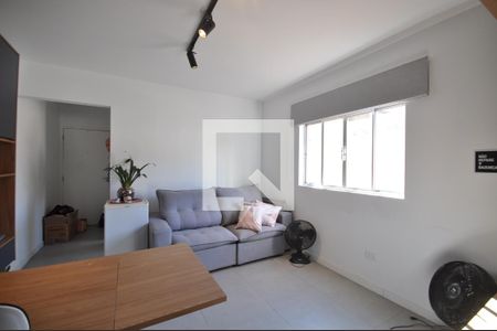 Sala de apartamento para alugar com 1 quarto, 42m² em Vila Leonor, São Paulo