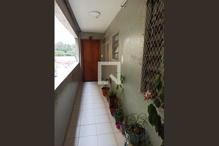 Hall de entrada de apartamento à venda com 2 quartos, 69m² em Vila Bonilha, São Paulo