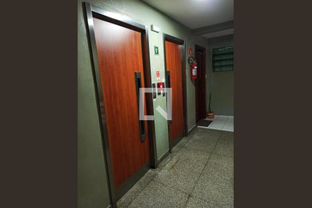 Hall dos Elevadores de apartamento à venda com 2 quartos, 69m² em Vila Bonilha, São Paulo