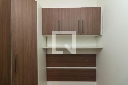 Quarto 1 de apartamento para alugar com 2 quartos, 57m² em Santa Ifigênia, São Paulo