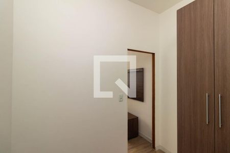 Quarto 1 de apartamento para alugar com 2 quartos, 57m² em Santa Ifigênia, São Paulo