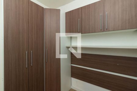 Quarto 1 de apartamento para alugar com 2 quartos, 57m² em Santa Ifigênia, São Paulo