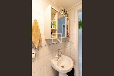 Banheiro de apartamento à venda com 2 quartos, 55m² em Jardim Bonifacio, São Paulo