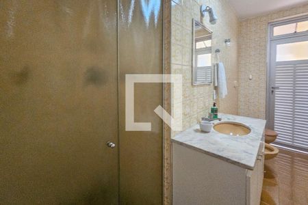 Banheiro Social de apartamento para alugar com 3 quartos, 136m² em Centro, Guarujá