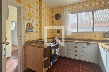 Cozinha de apartamento para alugar com 3 quartos, 136m² em Centro, Guarujá