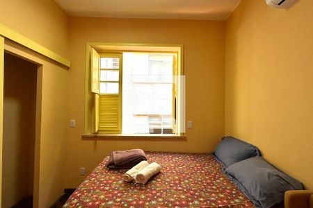 Sala/Quarto de apartamento para alugar com 1 quarto, 20m² em Copacabana, Rio de Janeiro