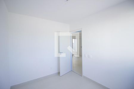 Quarto 2 de apartamento para alugar com 2 quartos, 45m² em Centro, Contagem